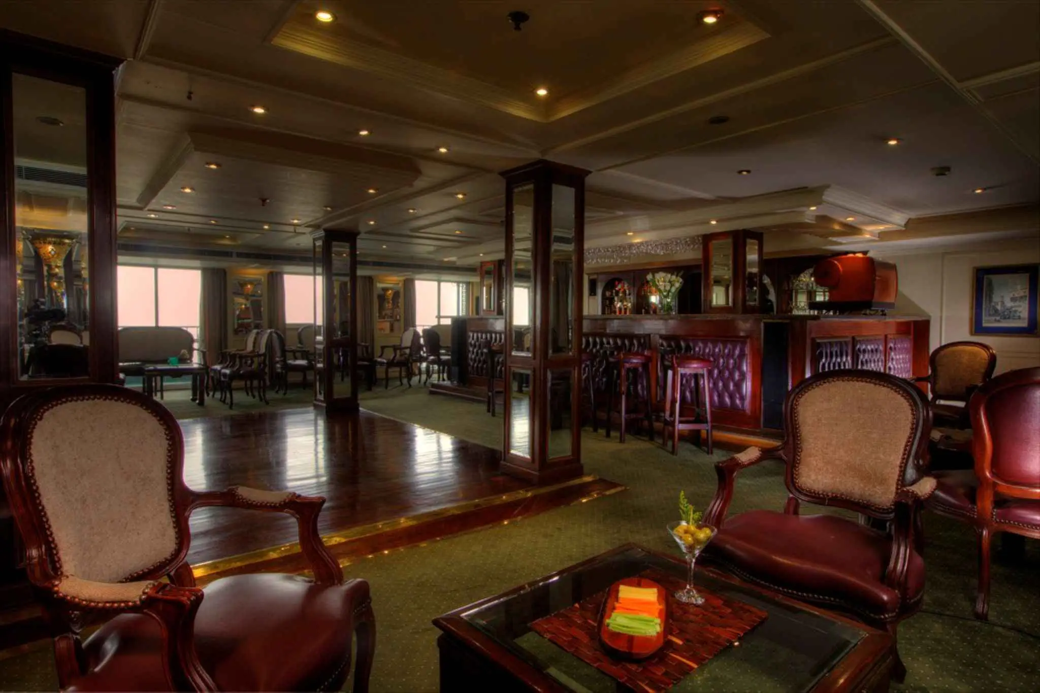 MS LaTraviata 10